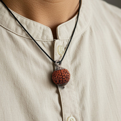 5 Mukhi Rudraksha | Energized at the sacred Omkareshwar Jyotirlinga 🔱