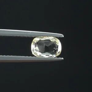 Yellow Sapphire - 158