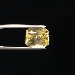 Yellow Sapphire - 2320
