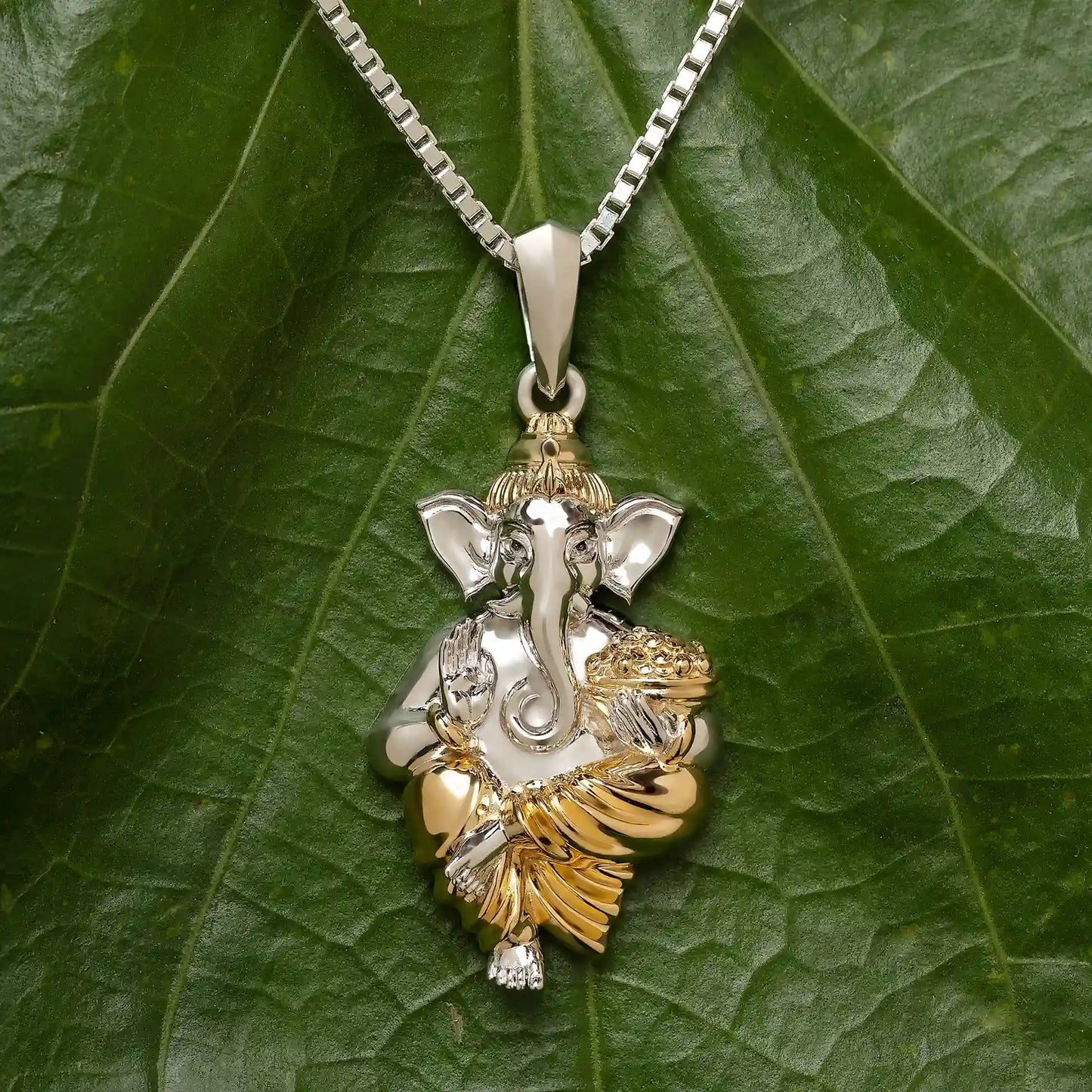Siddhivinayak Aashirwad Pendant