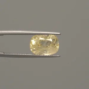 Yellow Sapphire - 1079