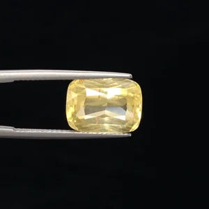 Yellow Sapphire - 1375